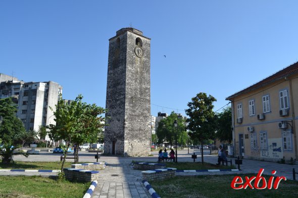 Historischer Uhrenturm in Podgorica.  Foto: Christian Maskos