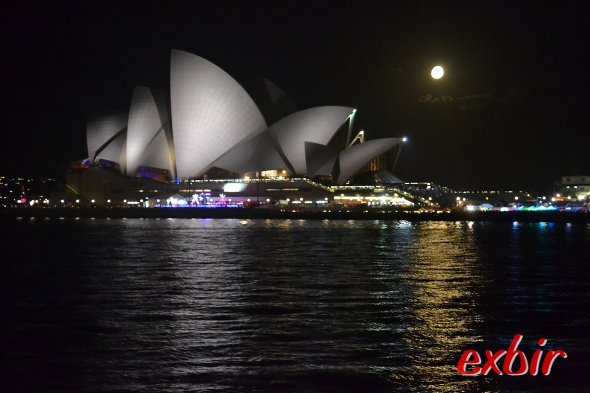 Eine tolle Vollmondnacht am Circular Quay.Foto: Christian Maskos