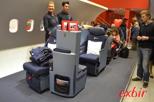 Die neue Business-Class von Air Berlin hat EtiahdSitze mit 180 Neigung.  Foto:Christian Maskos