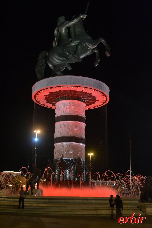 Beeindruckende Statue von Alexander dem Großen in SKopje.  Foto: Christian Maskos