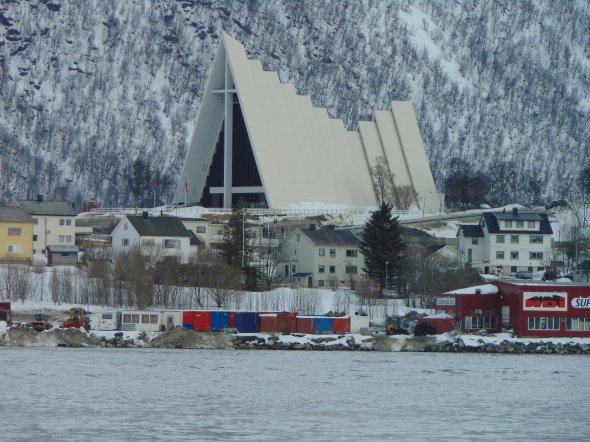 Die arktische Kathedrale in Tromsö. 