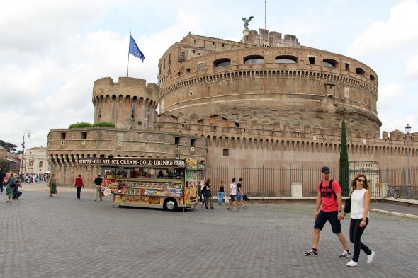 Roma - Castel Sant'Angelo, The Mausoleum of Hadrian, usually known as Castel Sant'Angelo, is a towering cylindrical building in Parco Adriano